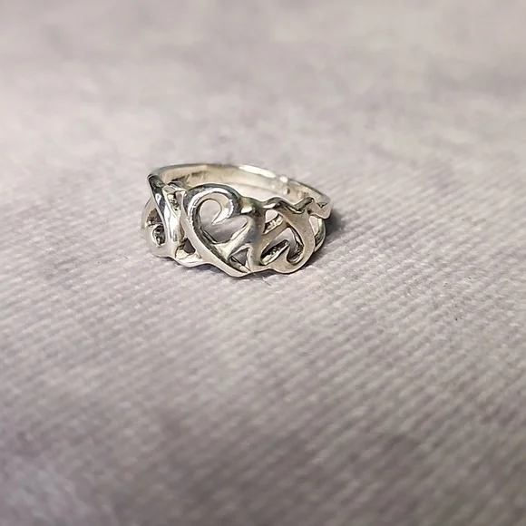 Tiffany & Co. Sterling Silver Triple Heart Paloma Picasso Ring Sz. 4.5 - Picture 1 of 8